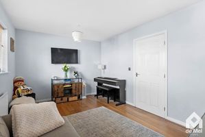 Photo 6- click for photo gallery